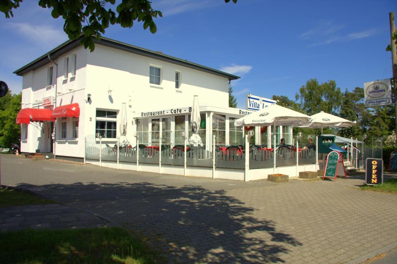 Strandhotel Louisa & Appartementhaeuser Josephine Und Christine 4* Juliusruh