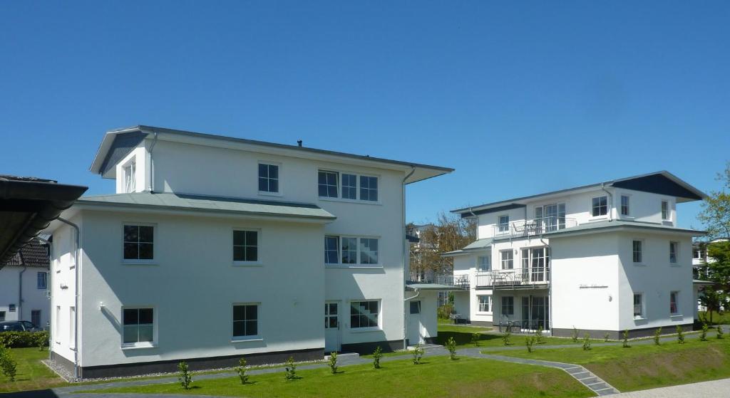 Apartment Strandhotel Louisa & Appartementhaeuser Josephine Und Christine 4*